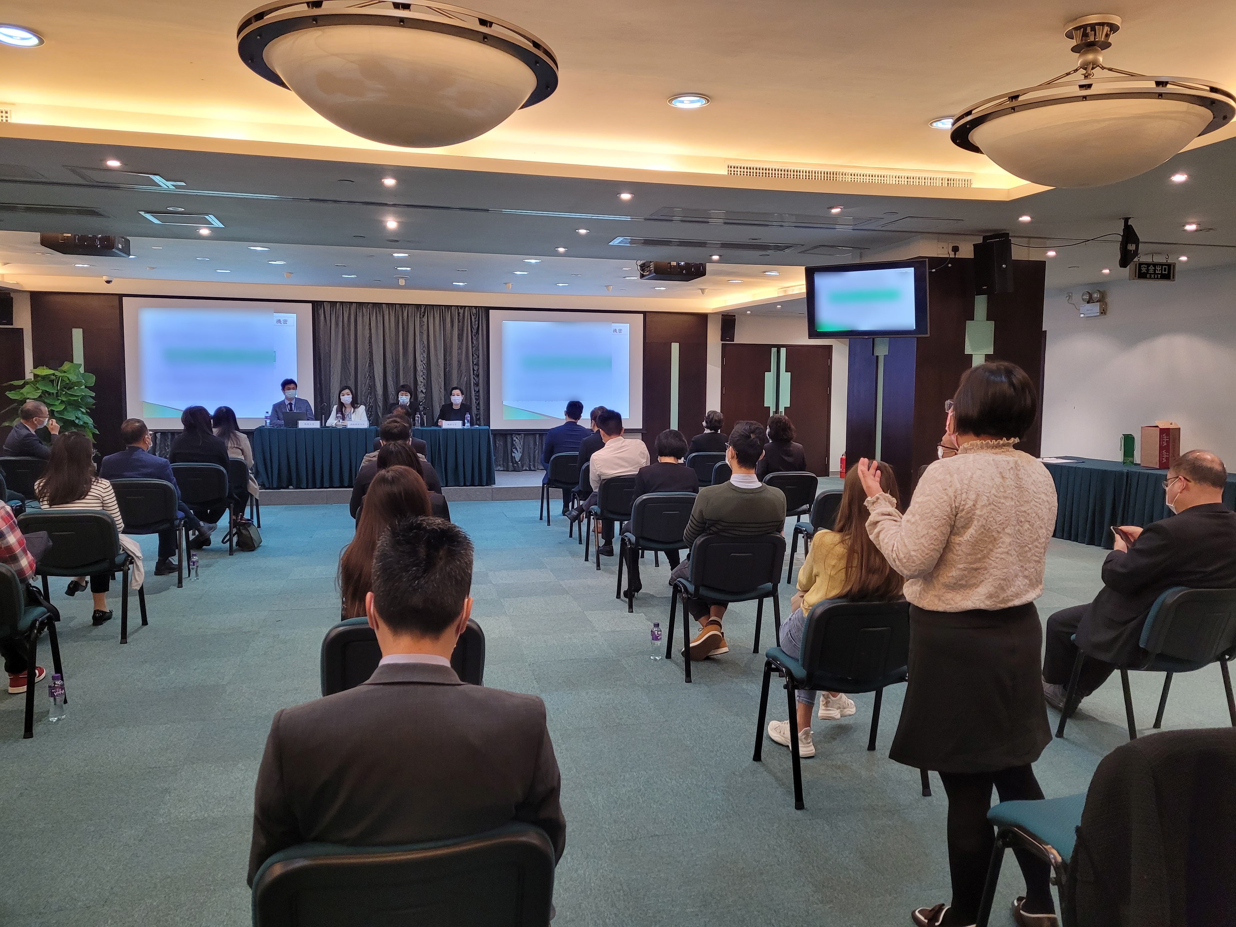 Representantes do sector bancário apresentaram opiniões sobre as acções de combate ao branqueamento de capitais e ao financiamento do terrorismo